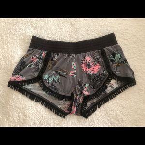 Maaji board swim cover up shorts medium